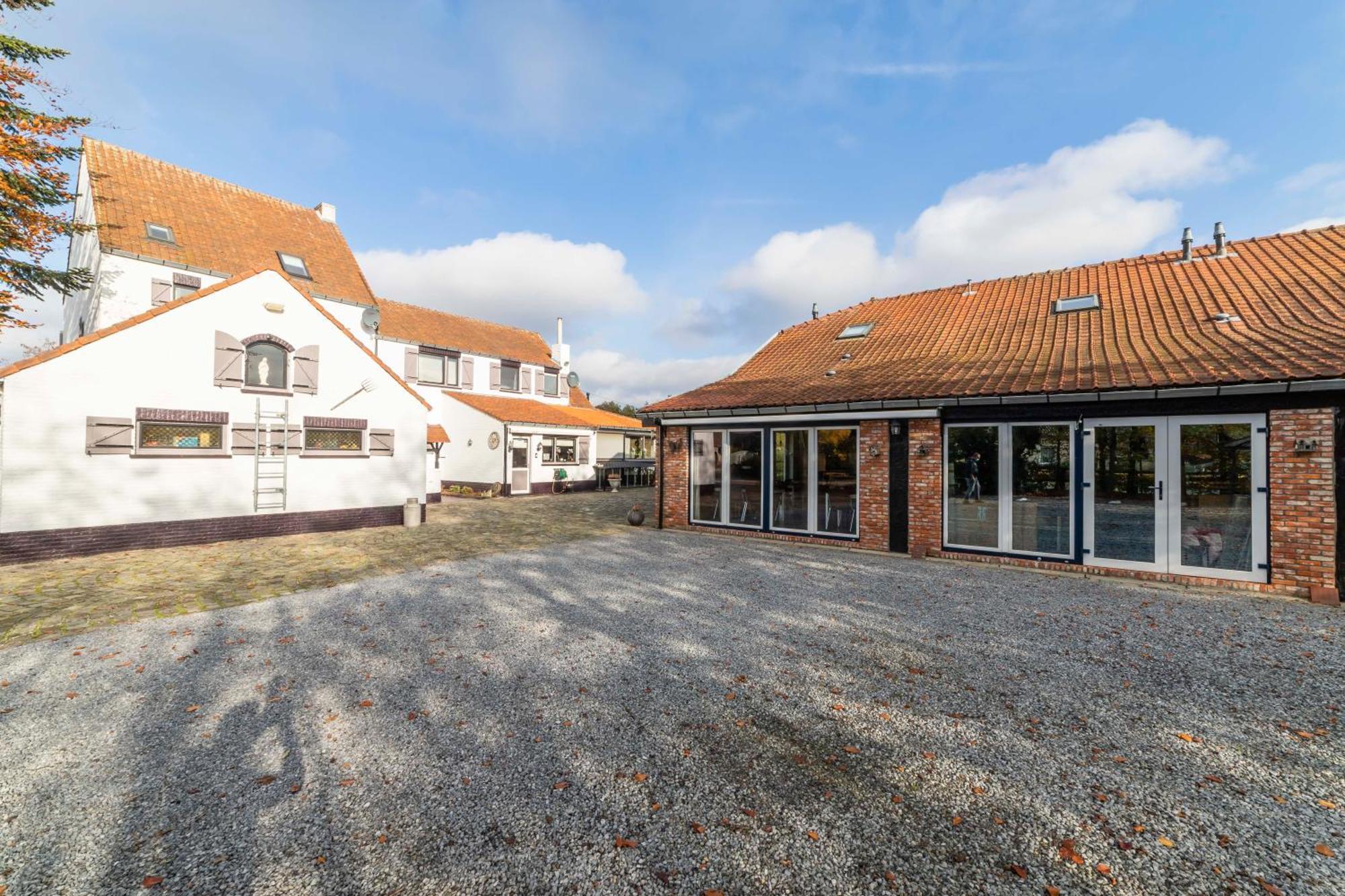 B&B De Kroonhoeve Beringen Eksteriør bilde