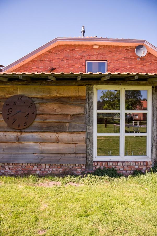 B&B De Kroonhoeve Beringen Eksteriør bilde